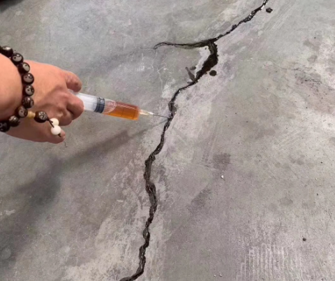 海北混凝土裂缝修补技术详解​