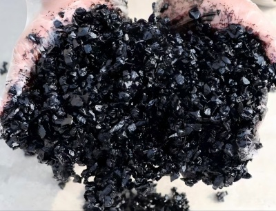 海北沥青冷补料（沥青砂）的优势特点与施工流程解析